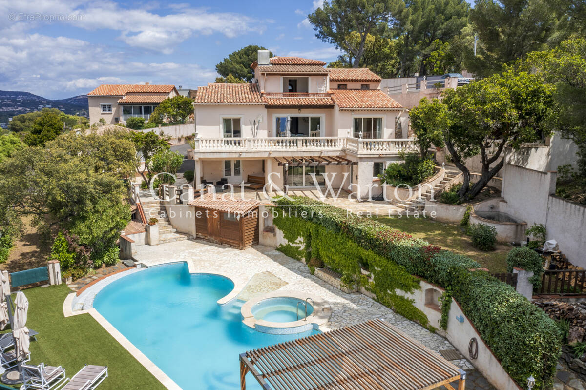 Maison à CAVALAIRE-SUR-MER