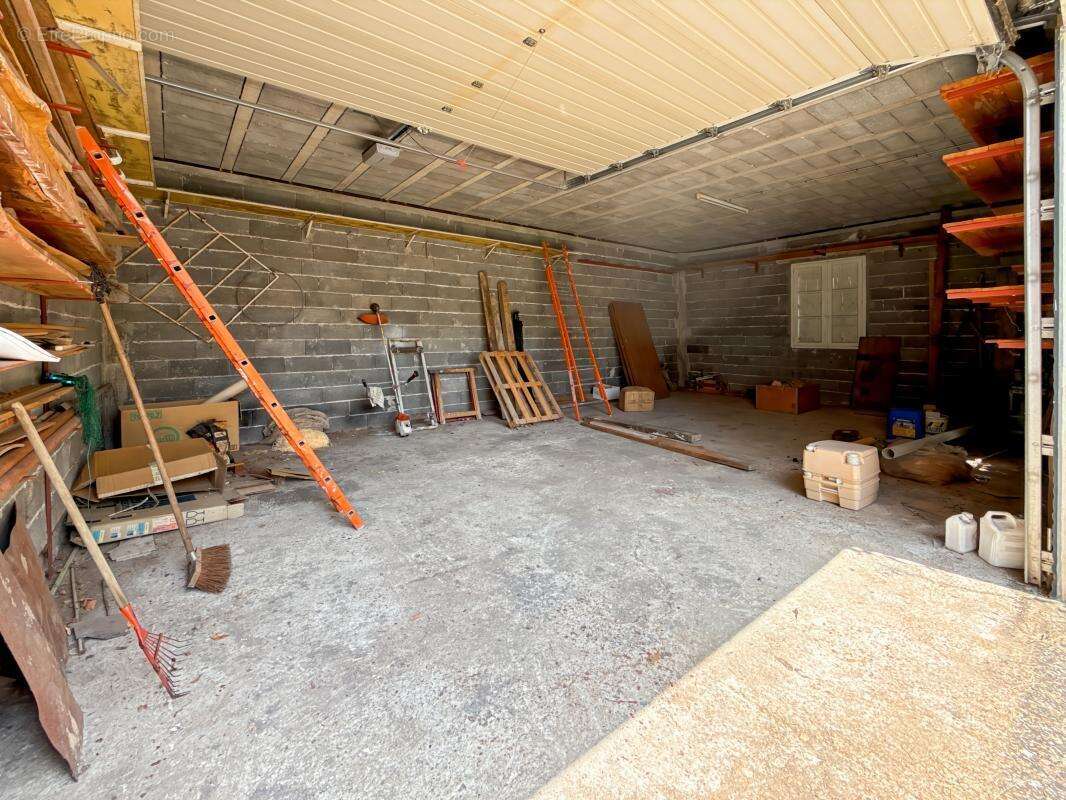 Maison à COULOUNIEIX-CHAMIERS