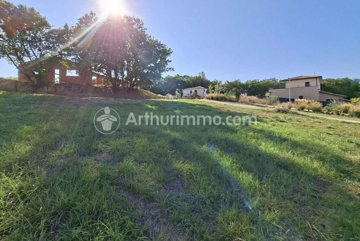 Terrain à GRAGNAGUE