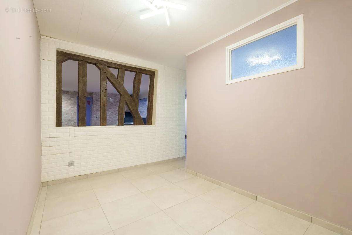 Maison à MEURSANGES