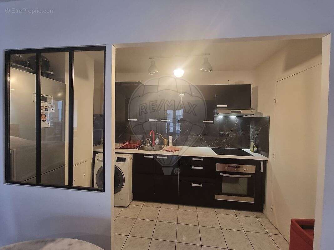Appartement à LEVALLOIS-PERRET