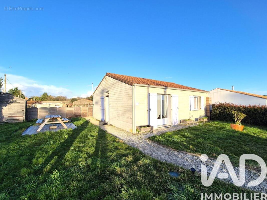 Photo 1 - Maison à SAINT-HILAIRE-LA-FORET