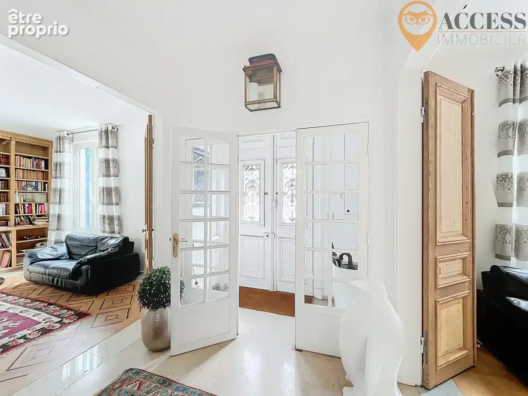 GOUVIEUX - Charmante Maison dans un secteur où il faut bon vivre ! - photo 2