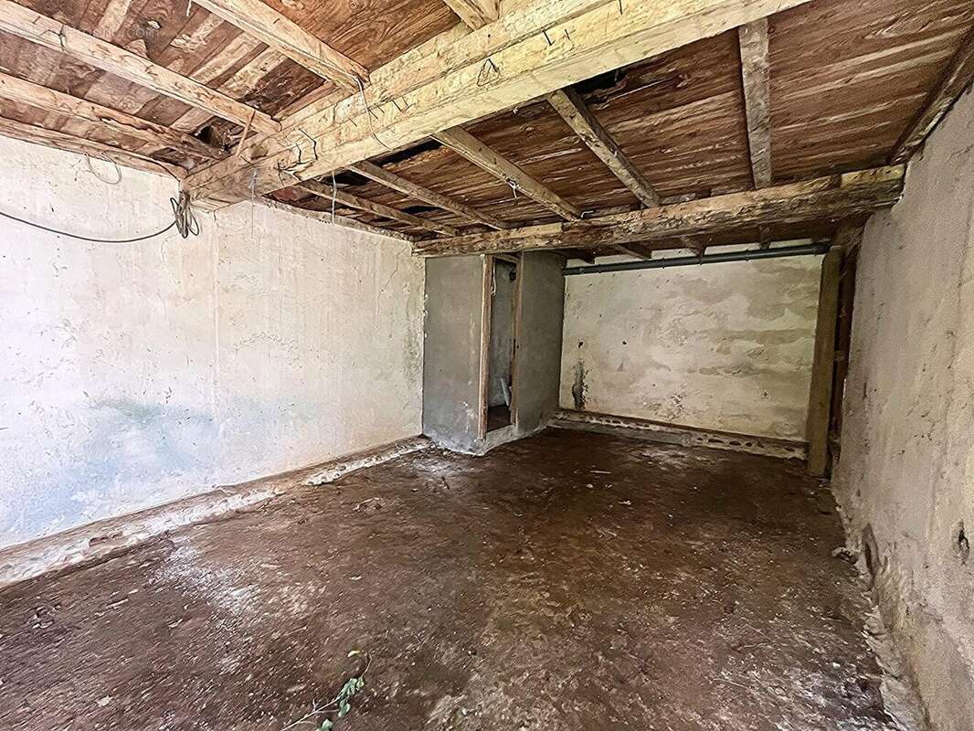 grange attenante - Maison à BEDEILLE