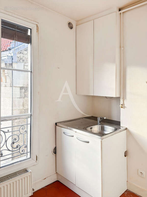 Appartement à PARIS-12E