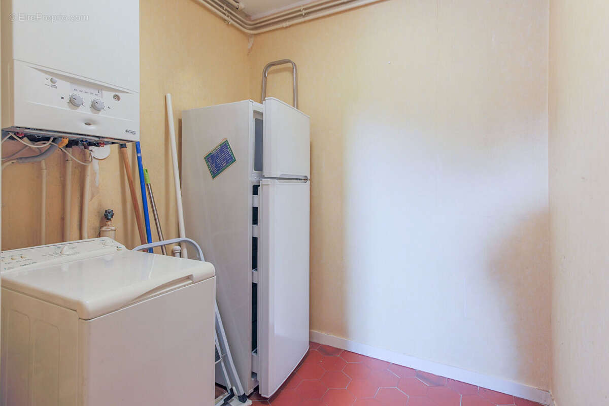 Appartement à BEYNES