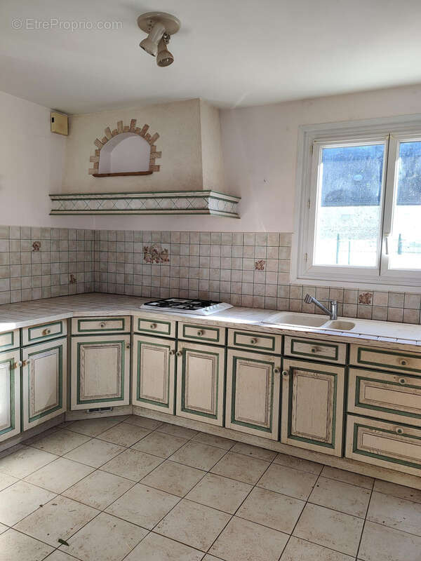 Maison à SAINTE-LUCE-SUR-LOIRE