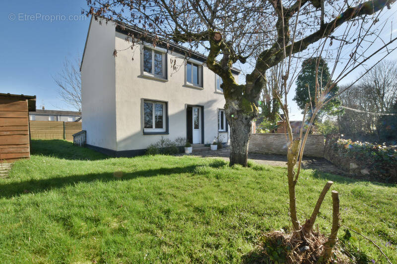 Maison à SEICHES-SUR-LE-LOIR