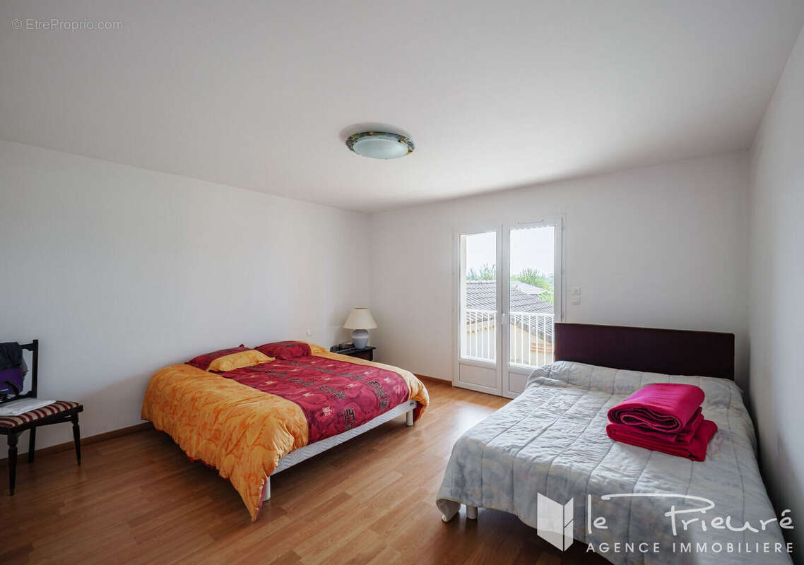 Maison à LESCURE-D&#039;ALBIGEOIS