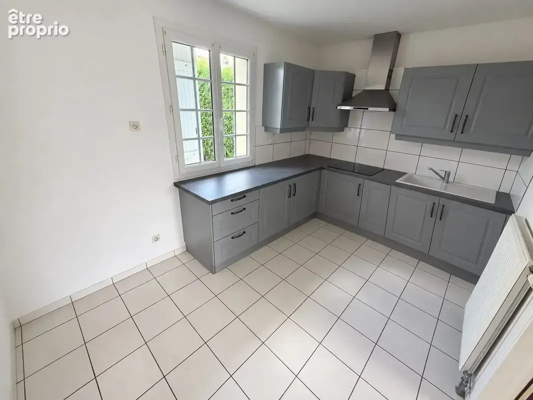 Maison 4 pièces 82 m² à vendre à Gien (45500) - photo 2