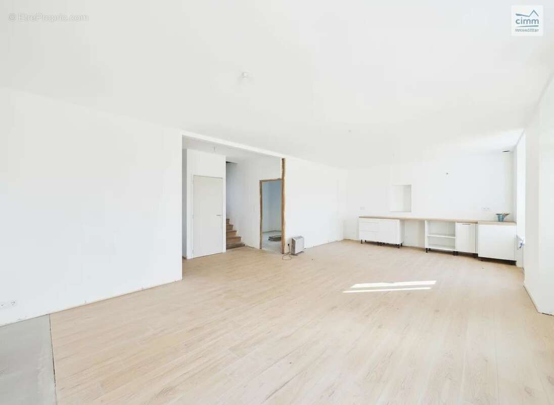 Maison à LES BRULAIS