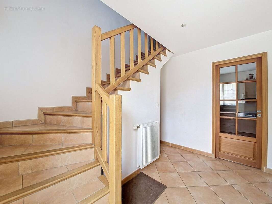 Maison a vendre 5 pièces - photo 3