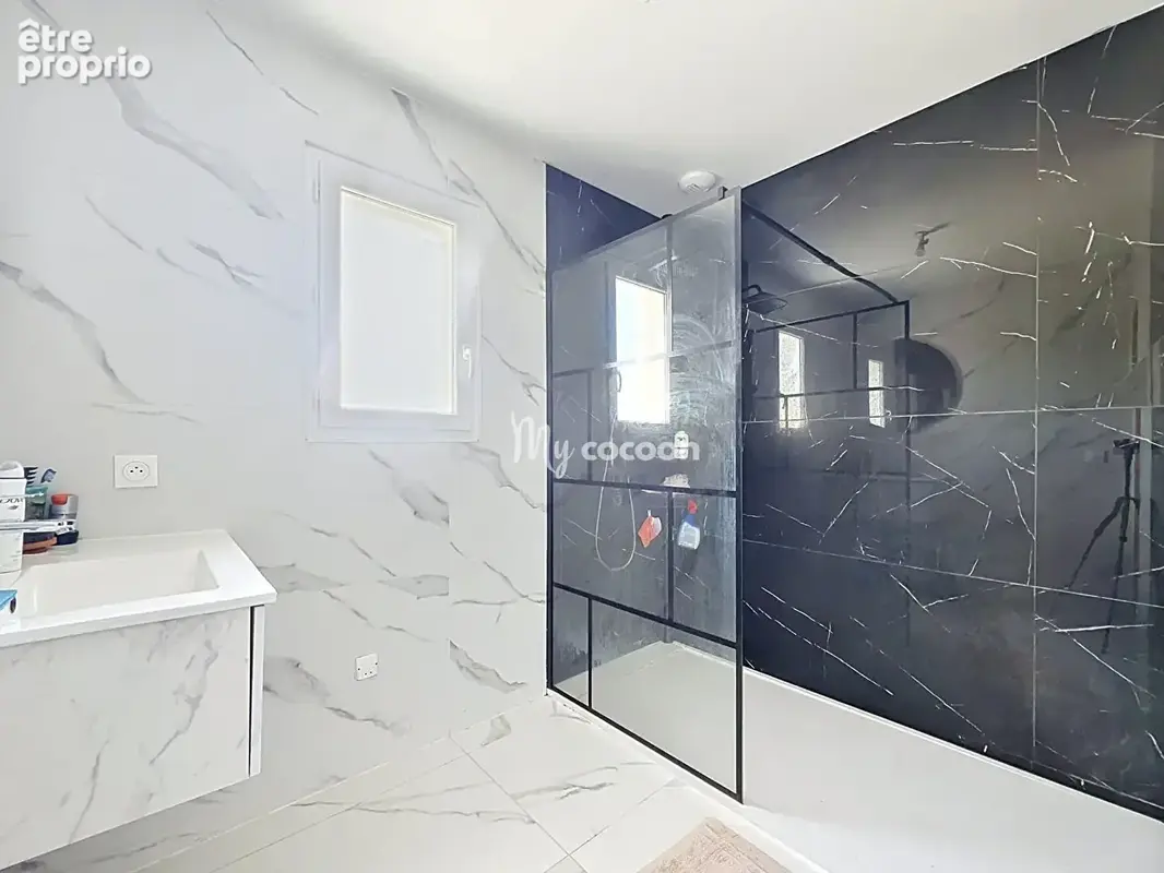 Maison - T5 -130 m2 - photo 7
