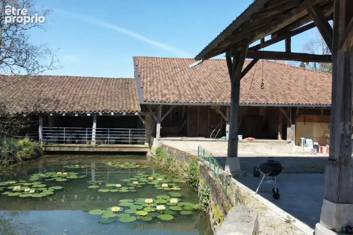 Moulin d’origine XVème siècle - Propriété de caractère avec droit d’eau - 1,6 ha - DPE A - photo 19