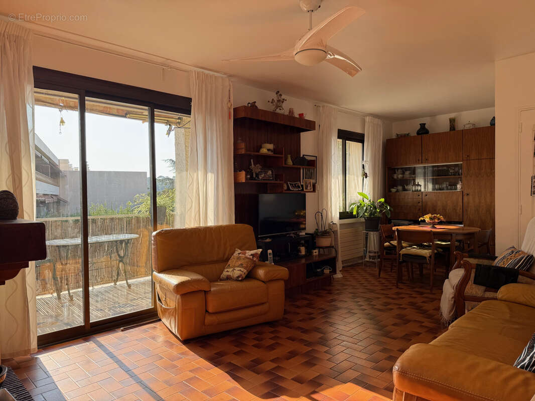 Appartement à OLLIOULES