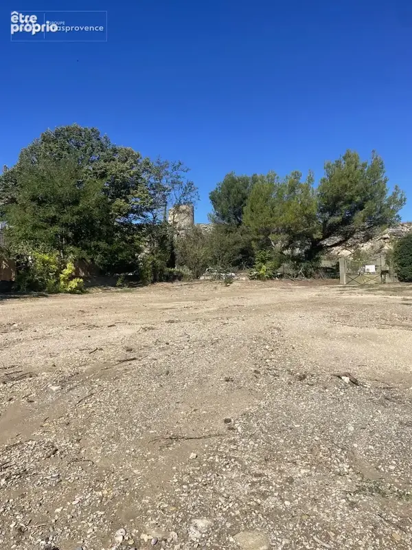 Terrain à bâtir de 420 m² à ALLEINS (13) - photo 1