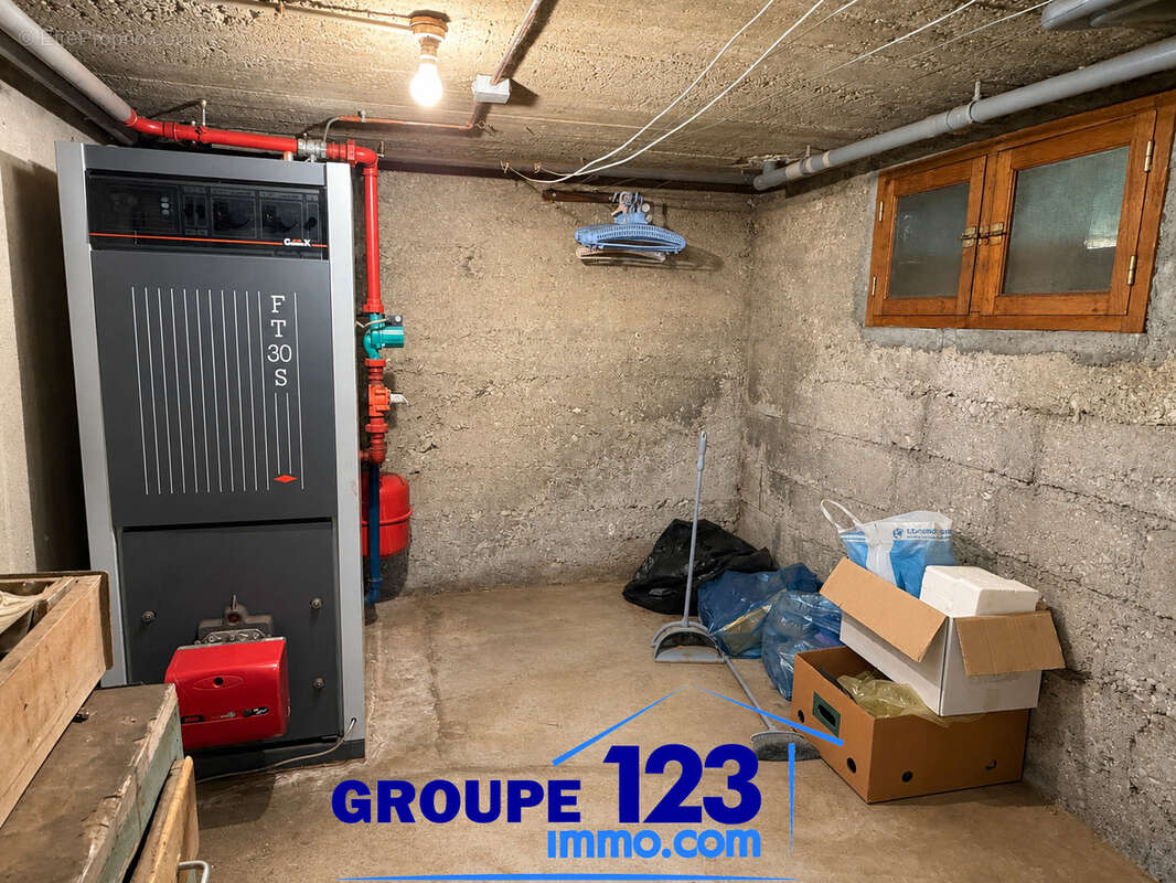 Maison familiale à Auxerre - Quartier Saint-Julien / Saint-Amâtre - photo 19
