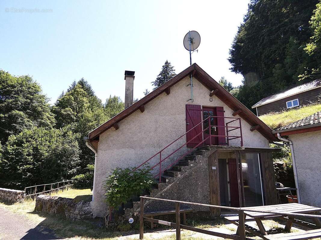 Maison à SAINT-MARTIAL