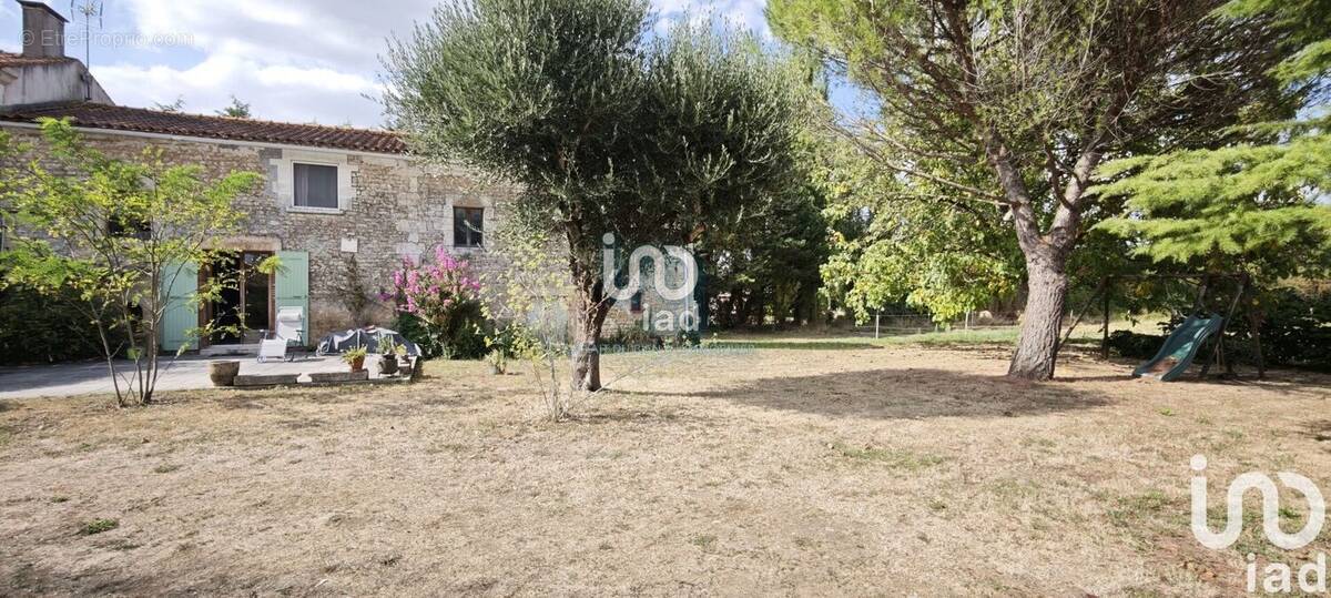 Photo 1 - Maison à FONTAINES