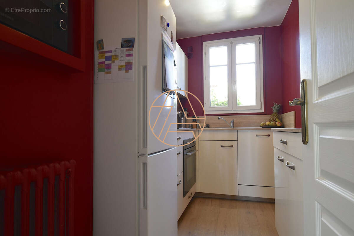 Appartement à SAINT-MAUR-DES-FOSSES