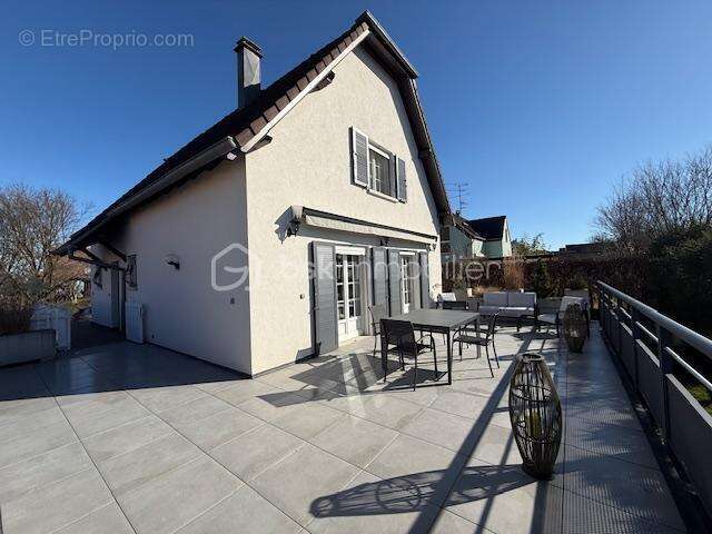 COUP DE CŒUR À KEMBS – Maison familiale avec grande terrasse - photo 26