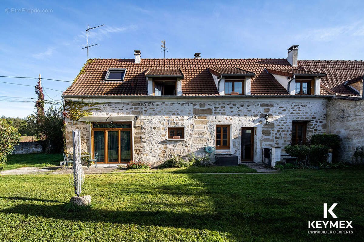 Maison à SAINT-OUEN-L'AUMONE