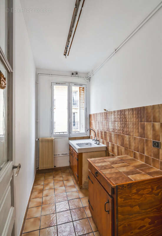Appartement à PARIS-15E
