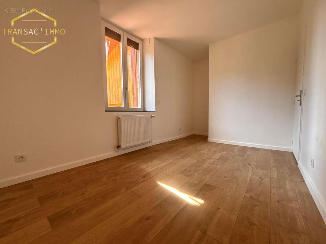 n°4 - Appartement à GIERES