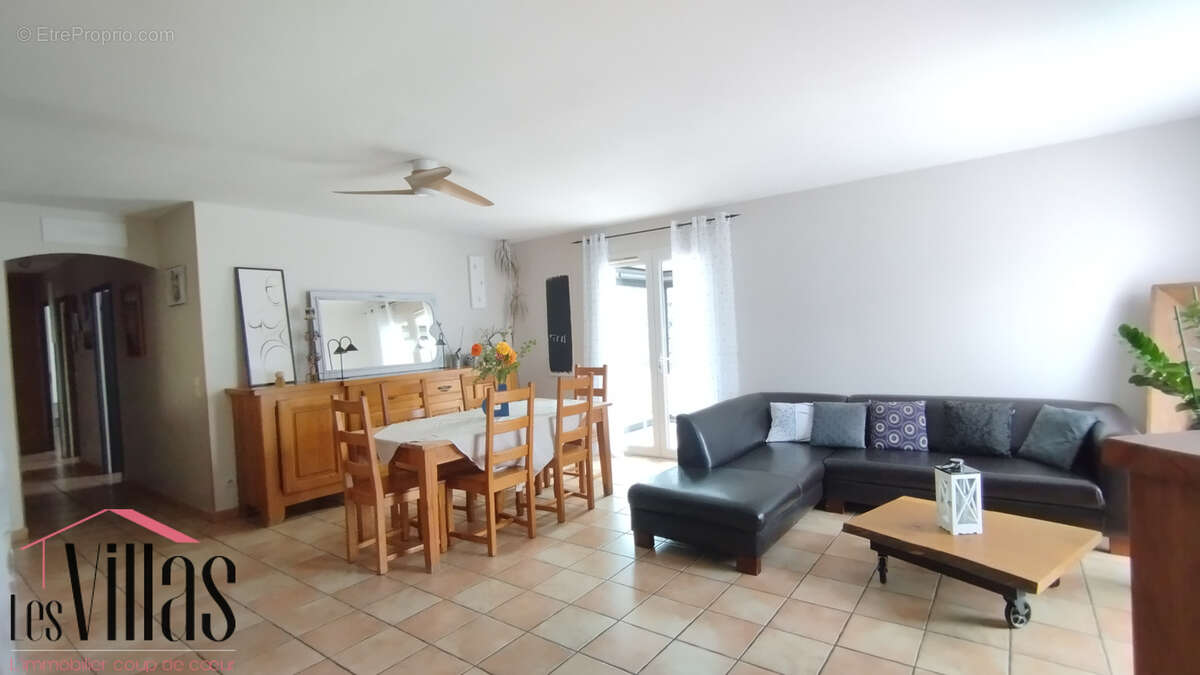 Villa 4 faces de plain-pied avec piscine - photo 3