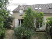 Appartement à EPERNON