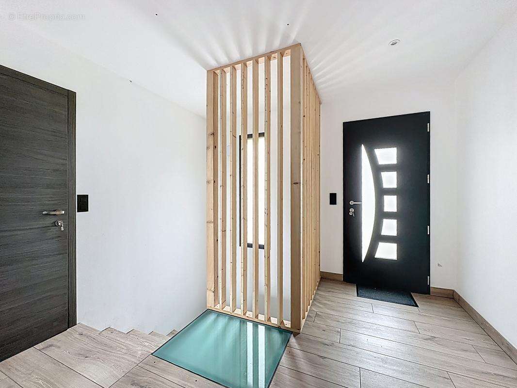 Maison à SAINTE-CATHERINE