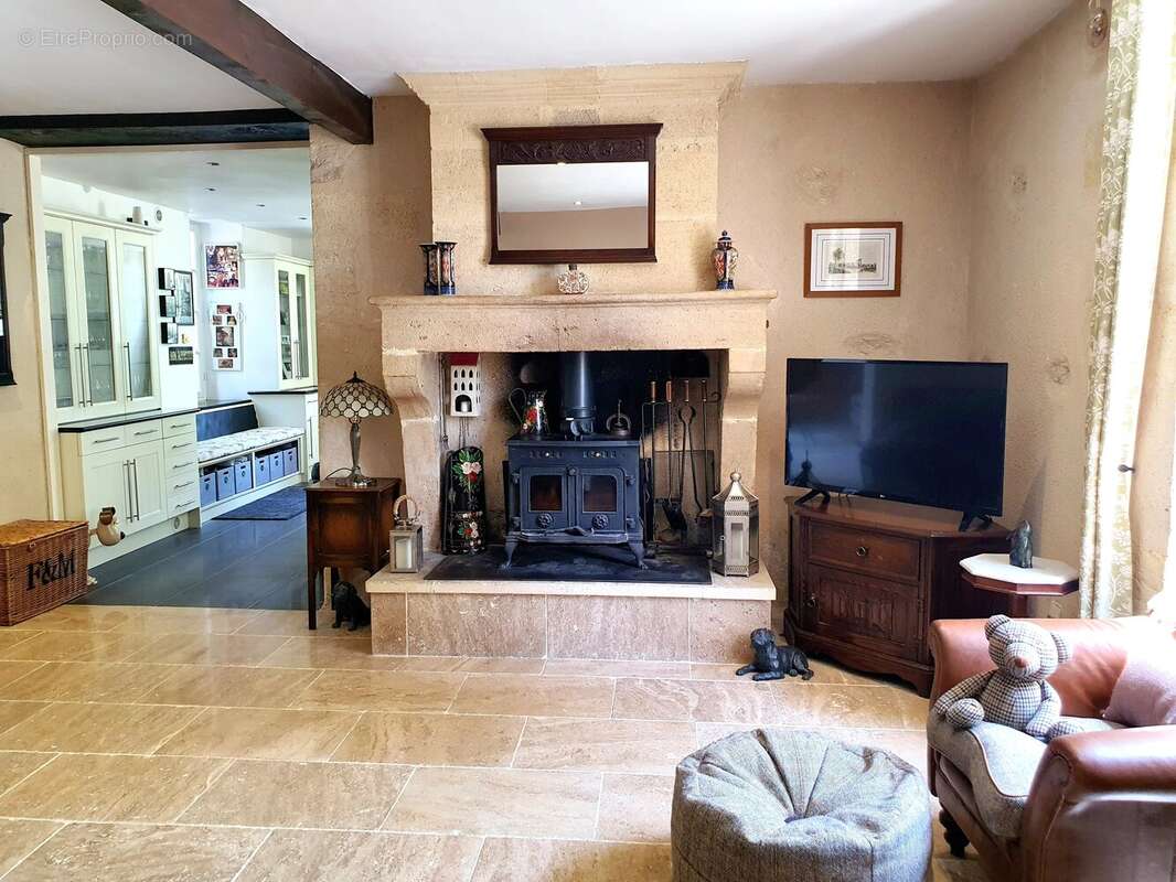 Belle maison de 6/7 chambres avec piscine et petit appartement - photo 8