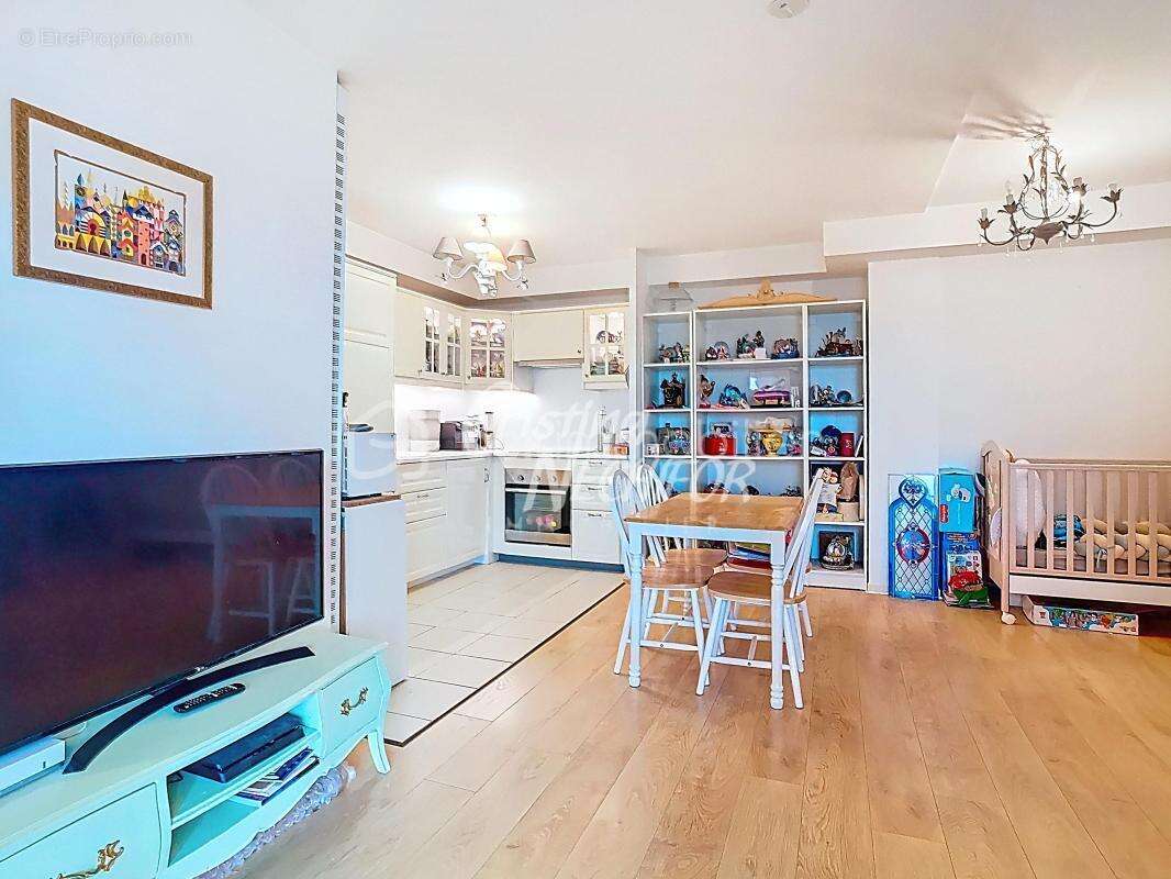 Appartement à SERRIS