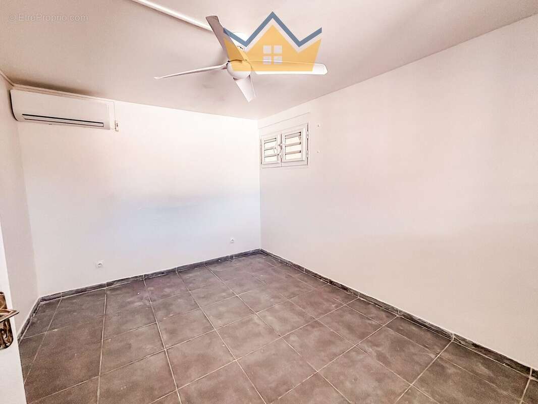 Maison à FORT-DE-FRANCE