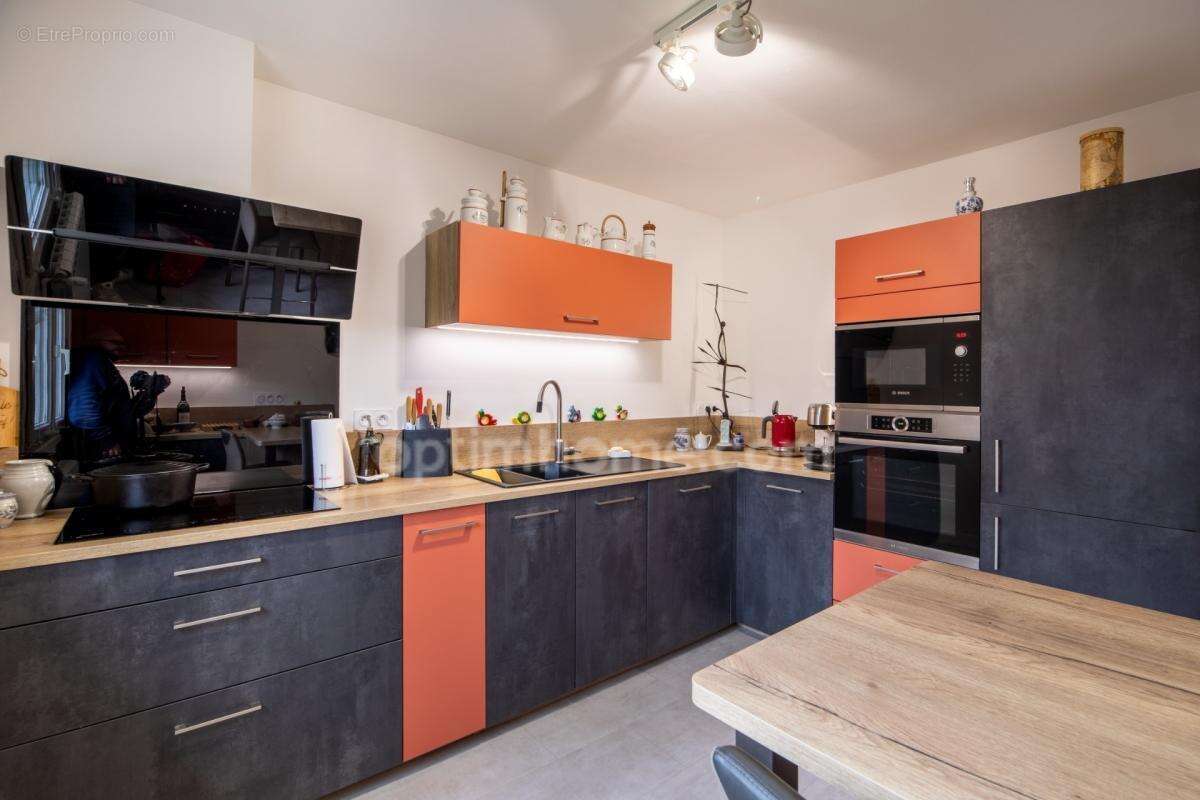 Maison à vendre 8 pièces BAGNERES DE BIGORRE (65) - photo 6