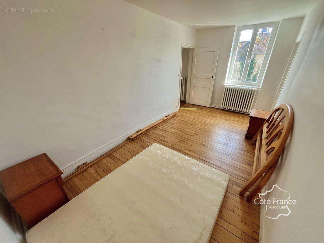 Maison de 3 chambres entièrement rénovée avec jardin, à quel - photo 15