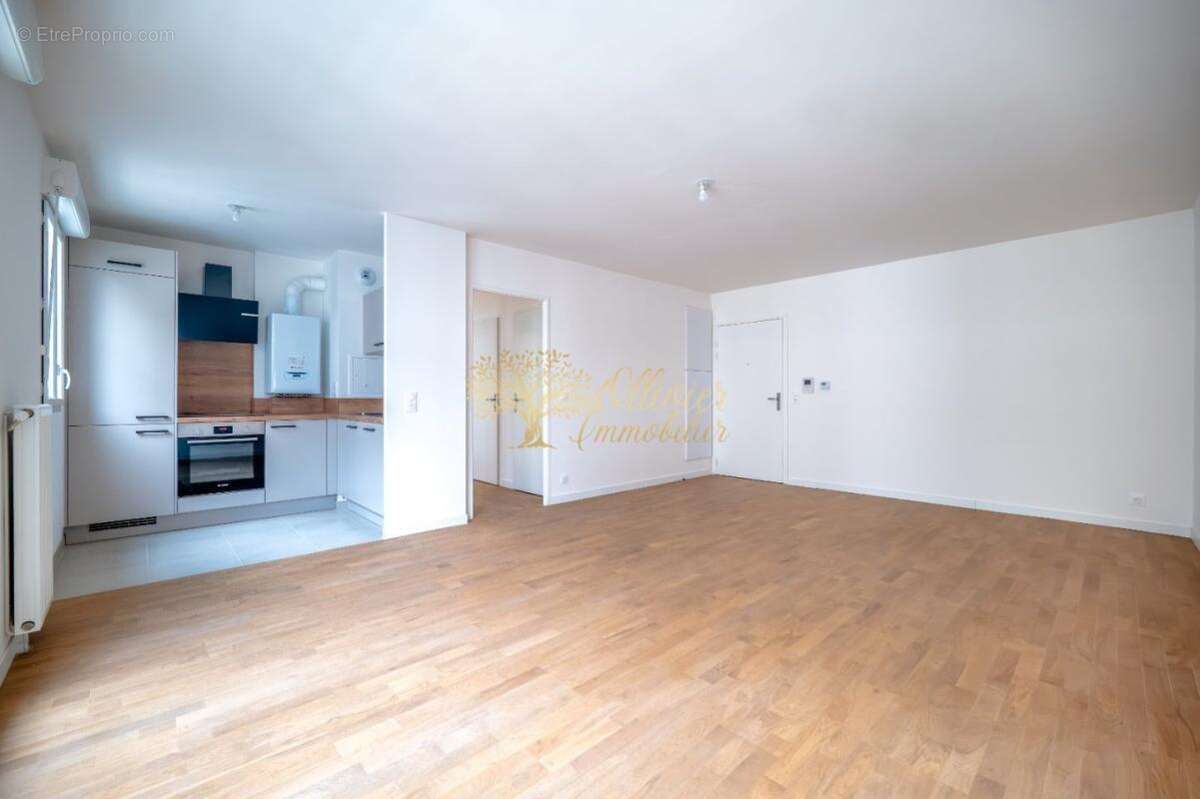 Appartement à MAISONS-ALFORT