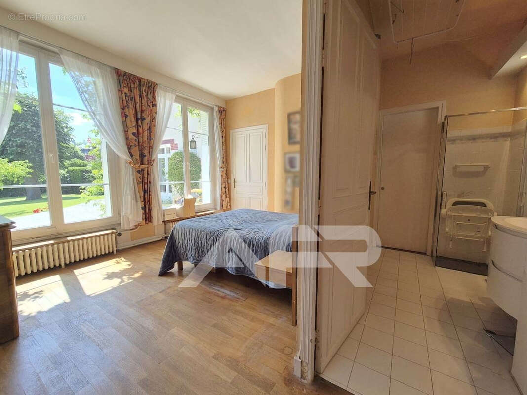 Maison à CHATOU