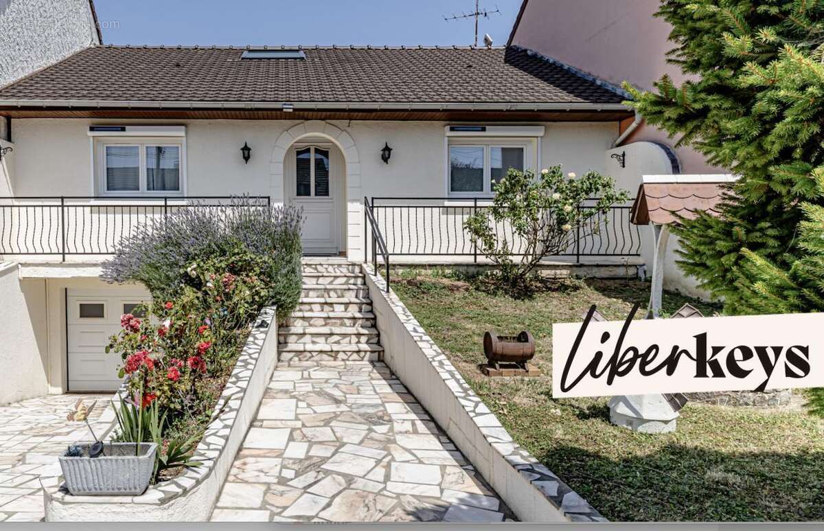 Maison à ORMESSON-SUR-MARNE