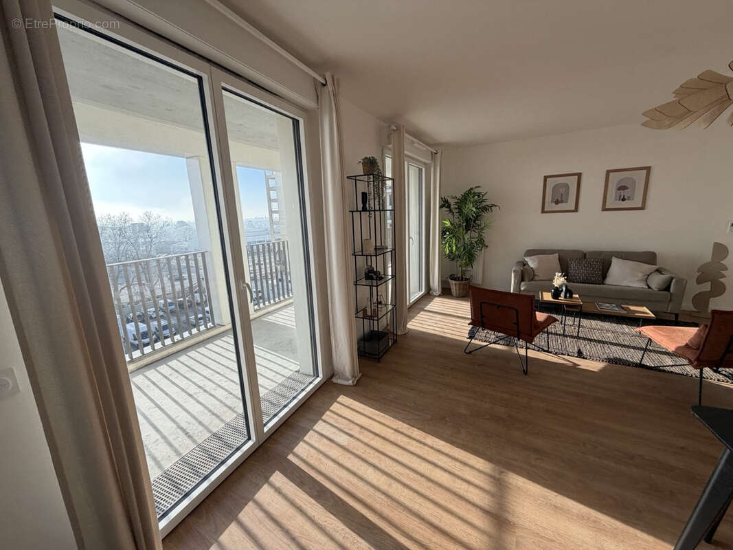 Appartement à BORDEAUX
