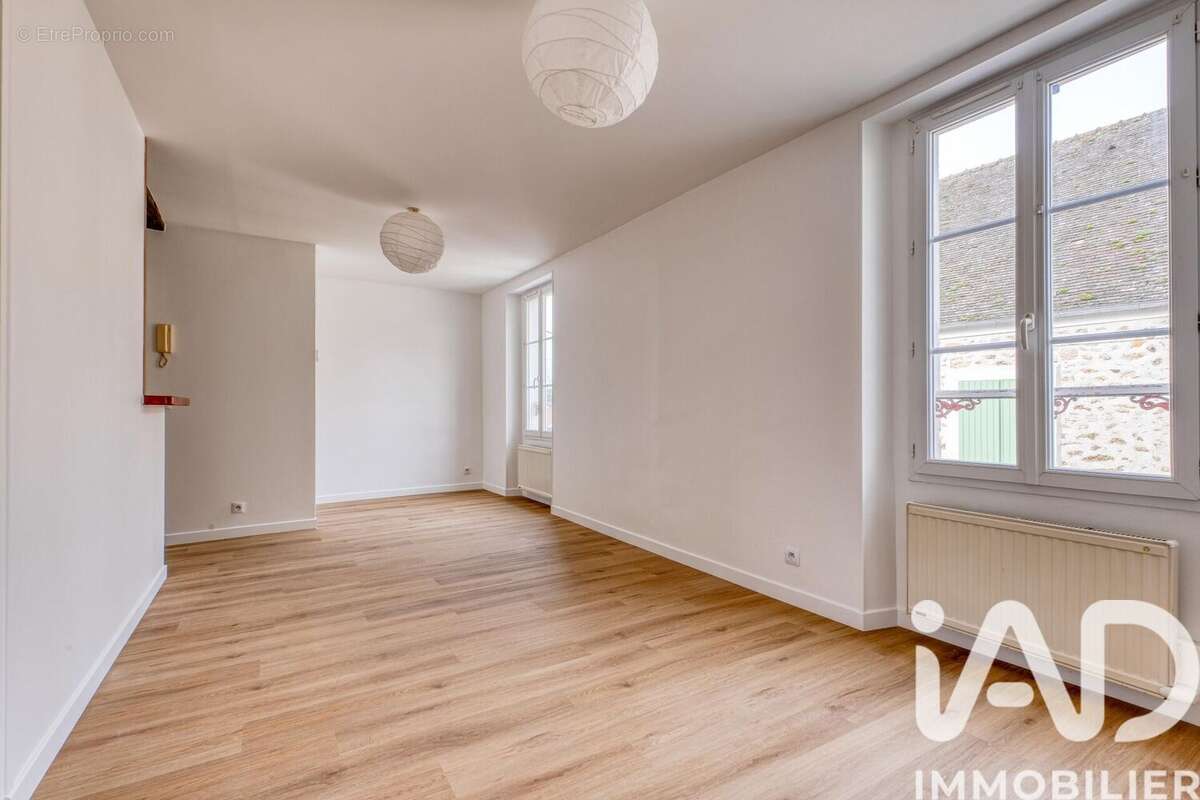 Photo 2 - Maison à ROZAY-EN-BRIE