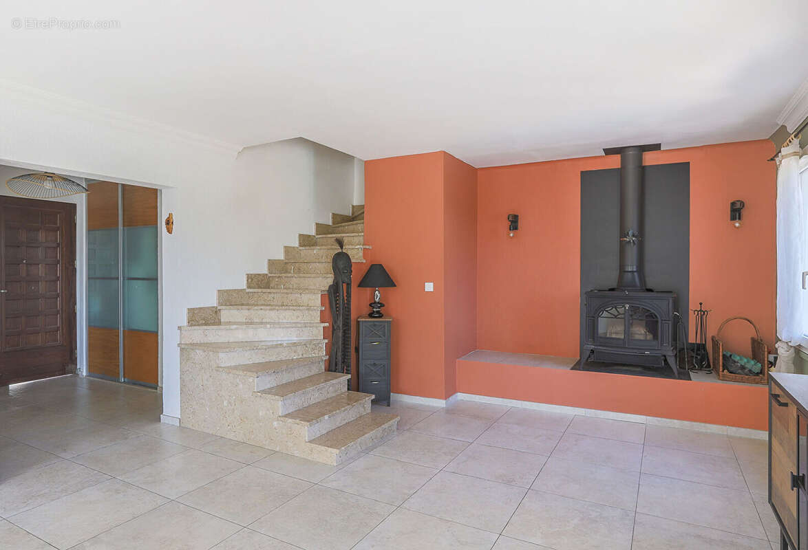 Marine de Davia Villa 7 pièce(s) 200 m2 avec vue mer et piscine - photo 10