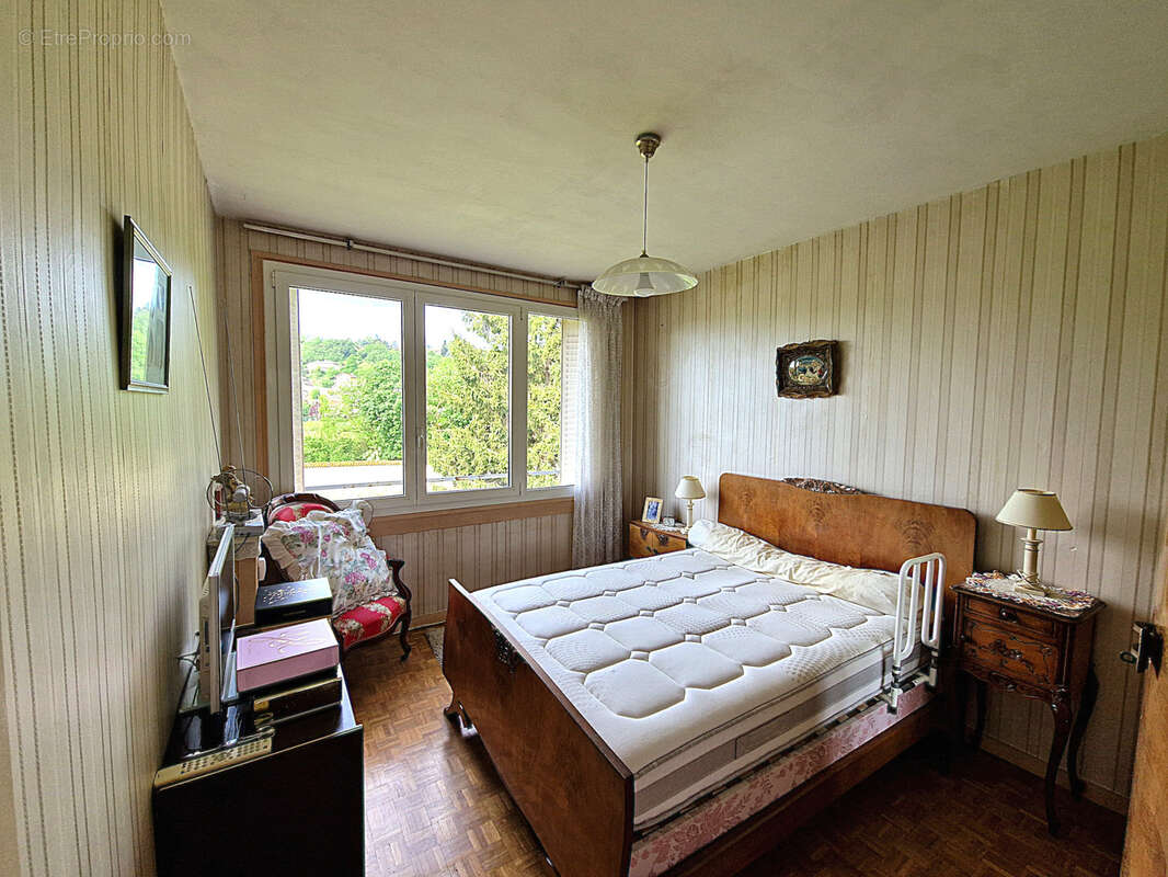 Appartement à BRIGNAIS