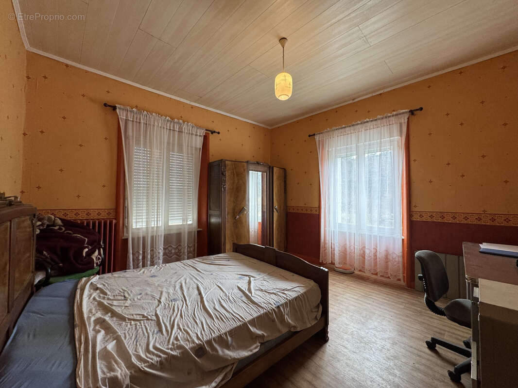 Maison à YSSINGEAUX