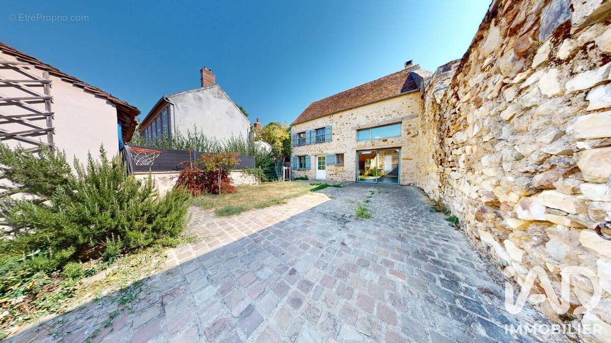 Photo 1 - Maison à THOURY-FEROTTES