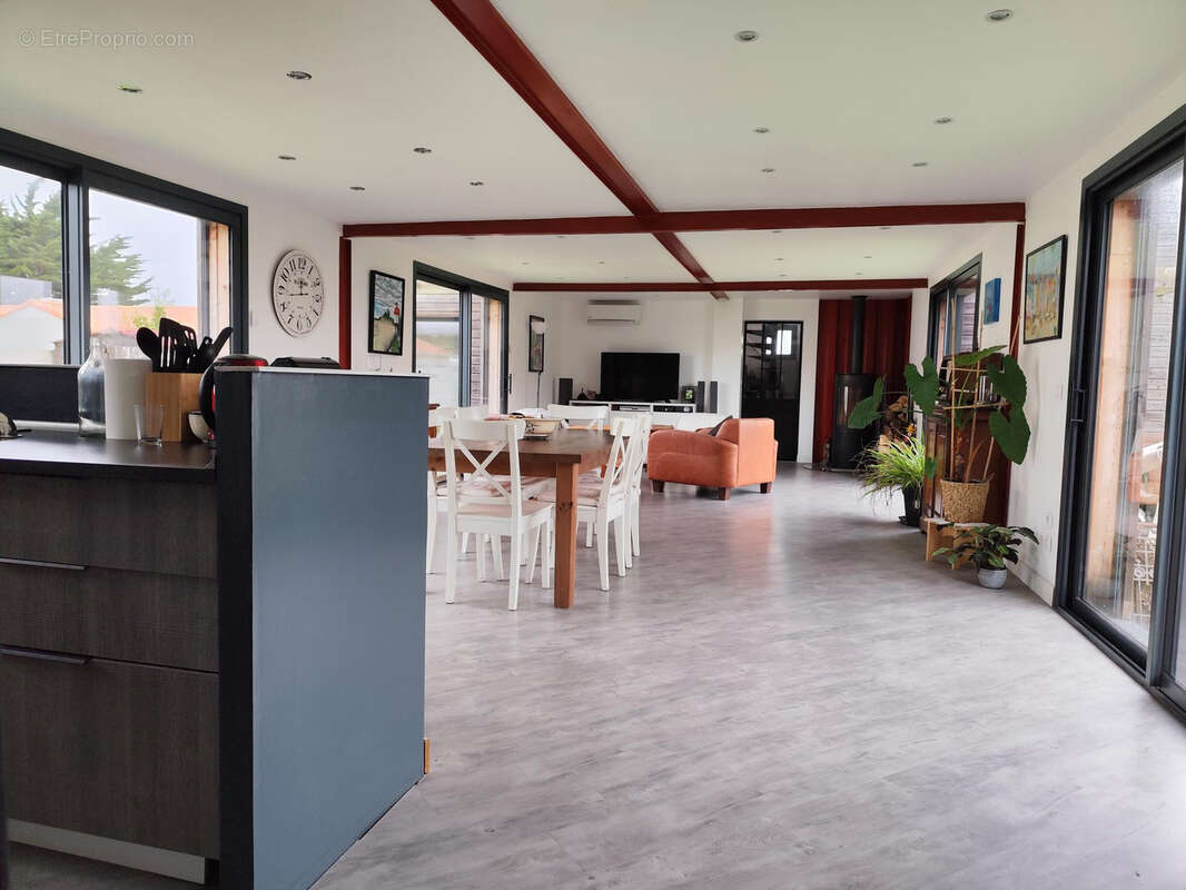 Maison à LA PLAINE-SUR-MER