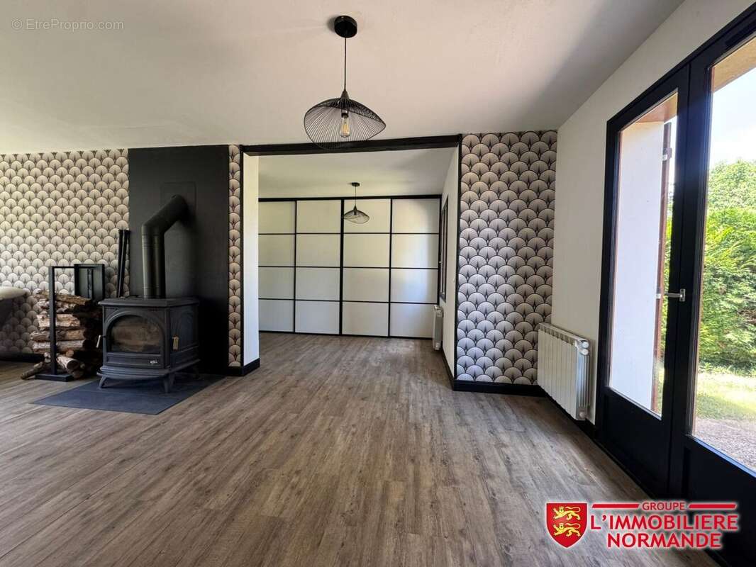 Maison à PACY-SUR-EURE