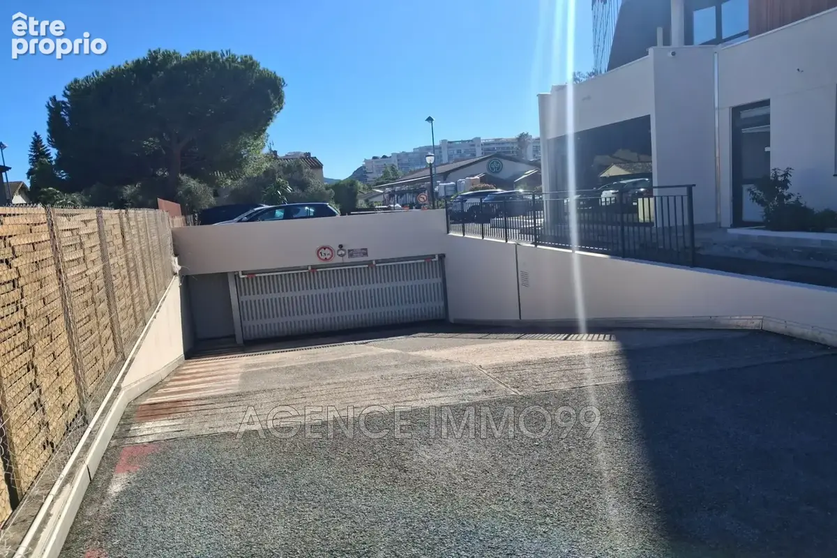Parking à vendre à Mandelieu-La-Napoule (06210) - photo 3