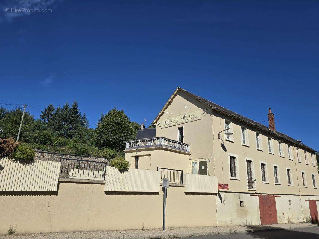 Appartement à SALMIECH
