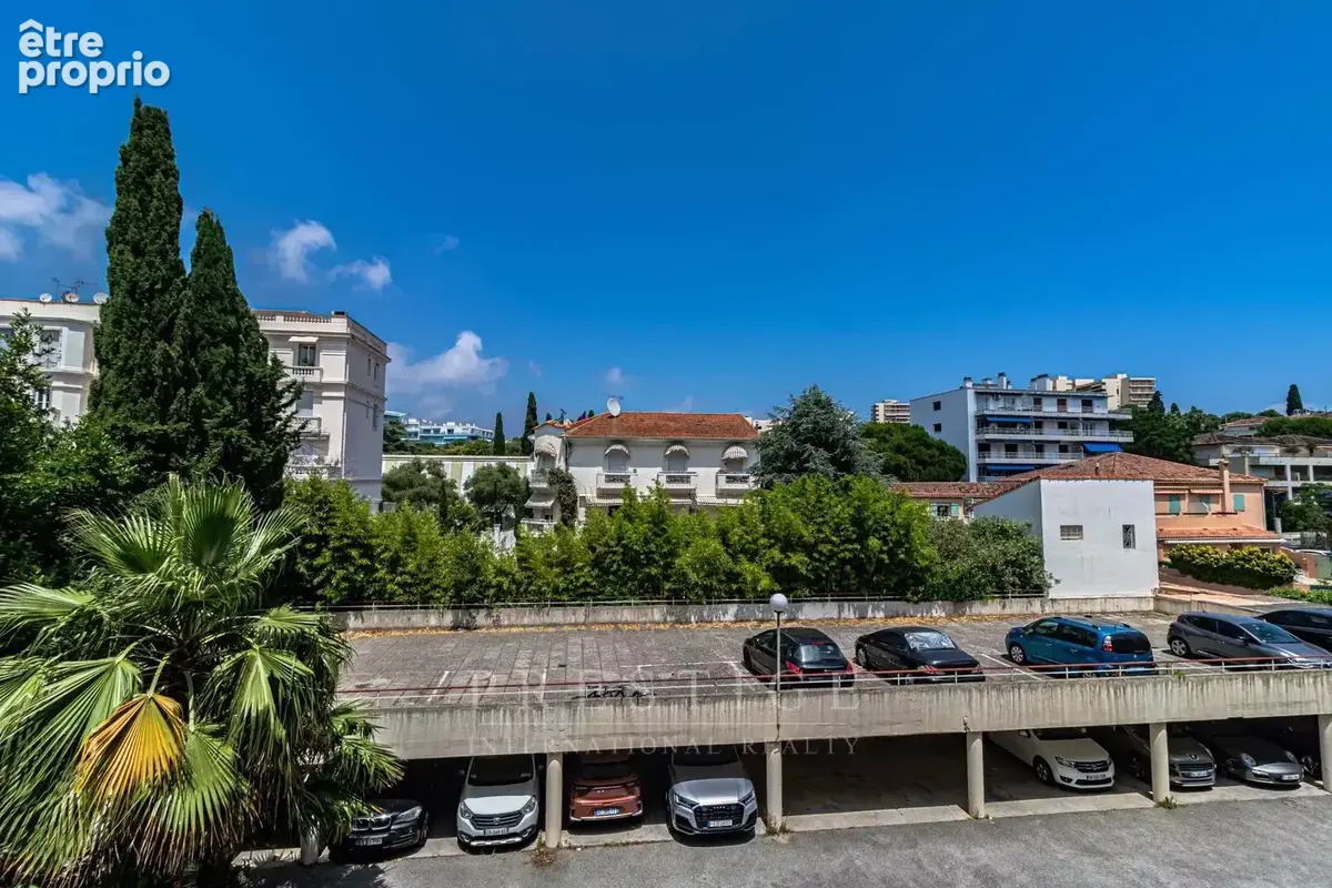 Juan les pins, 3 pièces, terrasse sud , cave, parking &  garage à vendre loué - photo 12